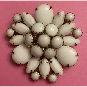 Vintage Juliana Style Milk Glass Brooch Pin Prong Set Two Layered White Gold